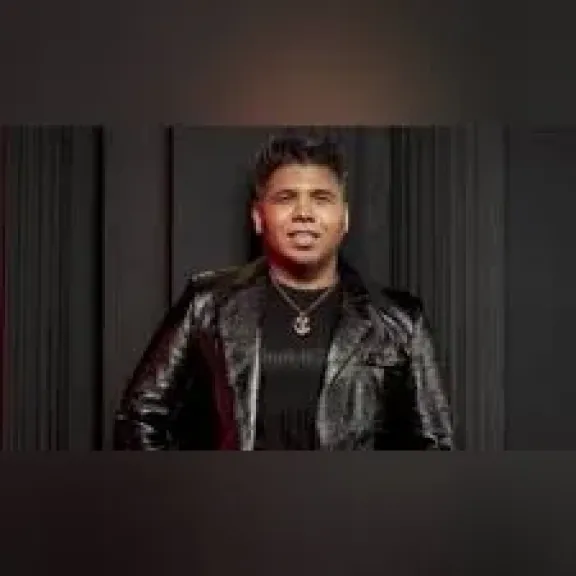 عمر كمال