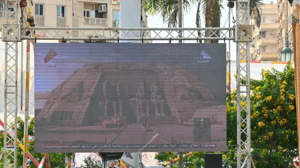شاشات عرض 