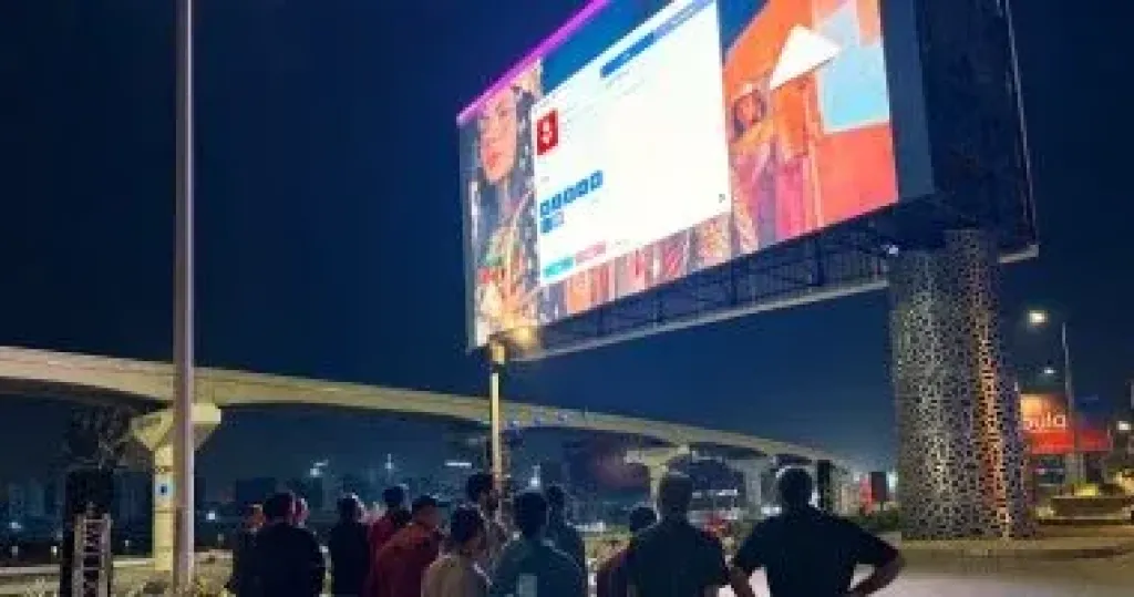 شاشات عرض 
