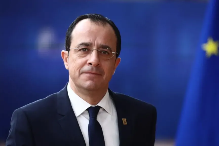 رئيس قبرص مع الرئيس المصرى فى حفل افتتاح المتحف المصرى الكبير