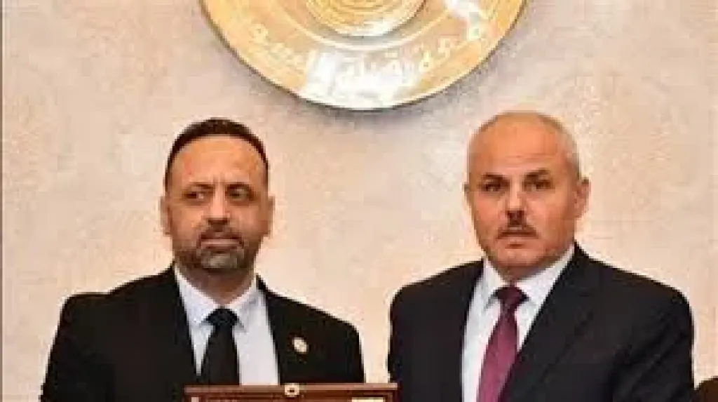 لجنه الخطه الاستراتيجيه بجامعه قناه السويس