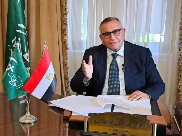 الدكتور عبد السند يمامة