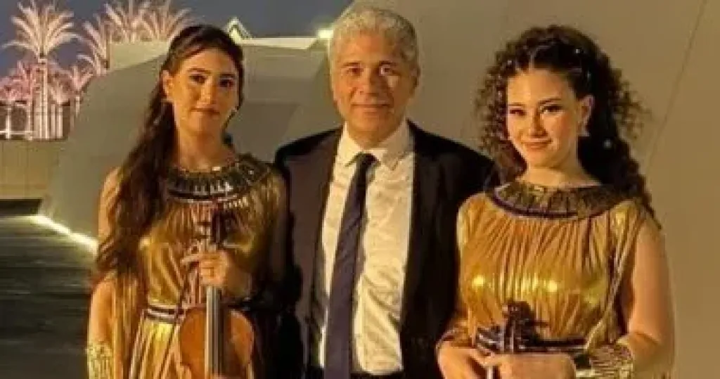 أحمد عبد الرحمن أبو زهرة وابنتيه