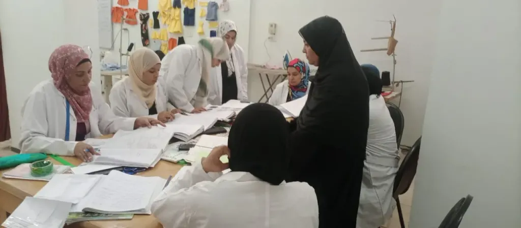 جانب من العمل 