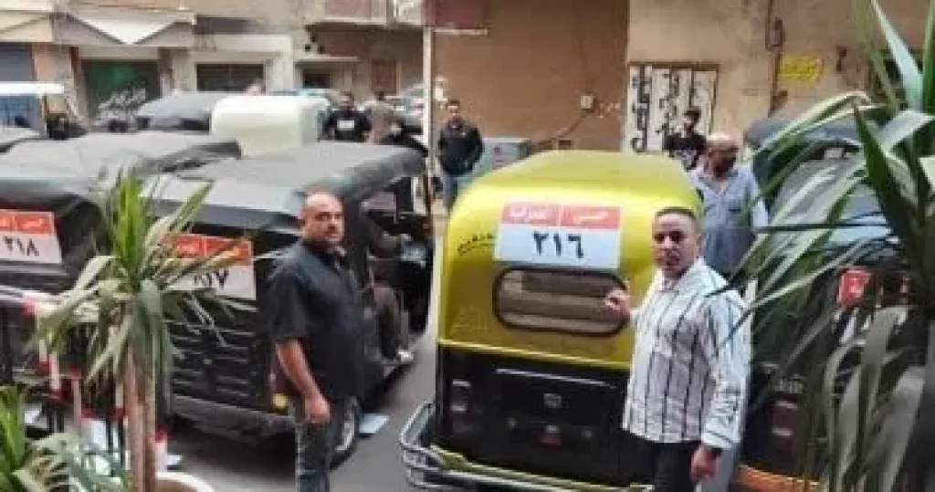التوك توك 