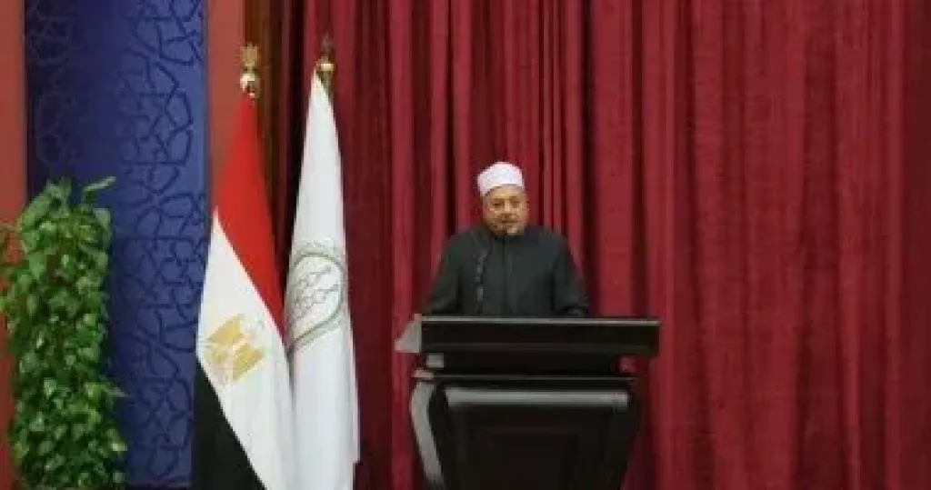 الشيخ أيمن عبد الغني رئيس قطاع المعاهد الأزهرية