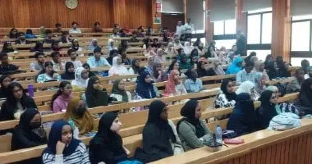 جامعة القاهرة