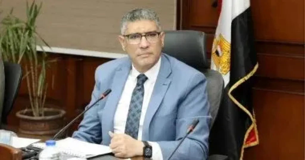 محافظ الجيزة 