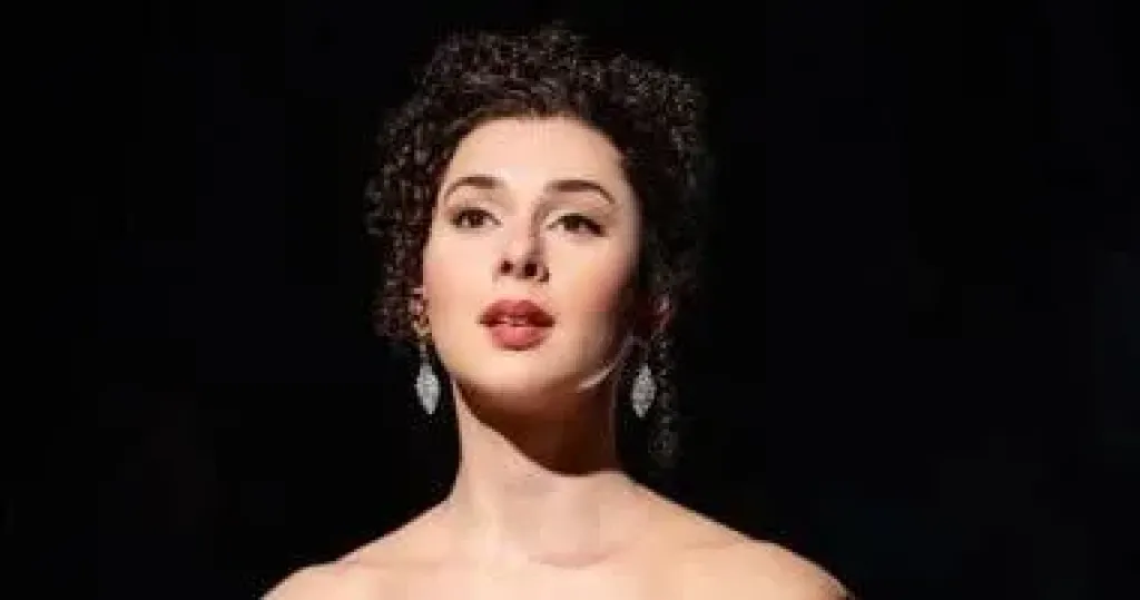السوبرانو شيرين طارق