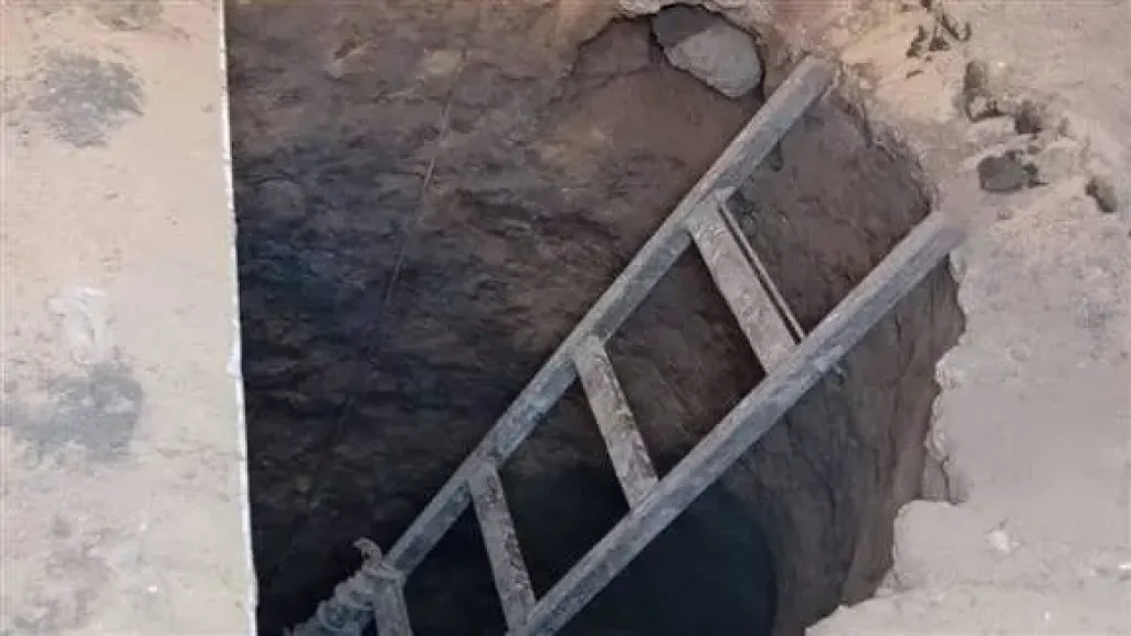التنقيب عن الاثار