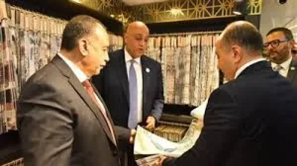 طالبات مدرسه اعداديه باسيوط