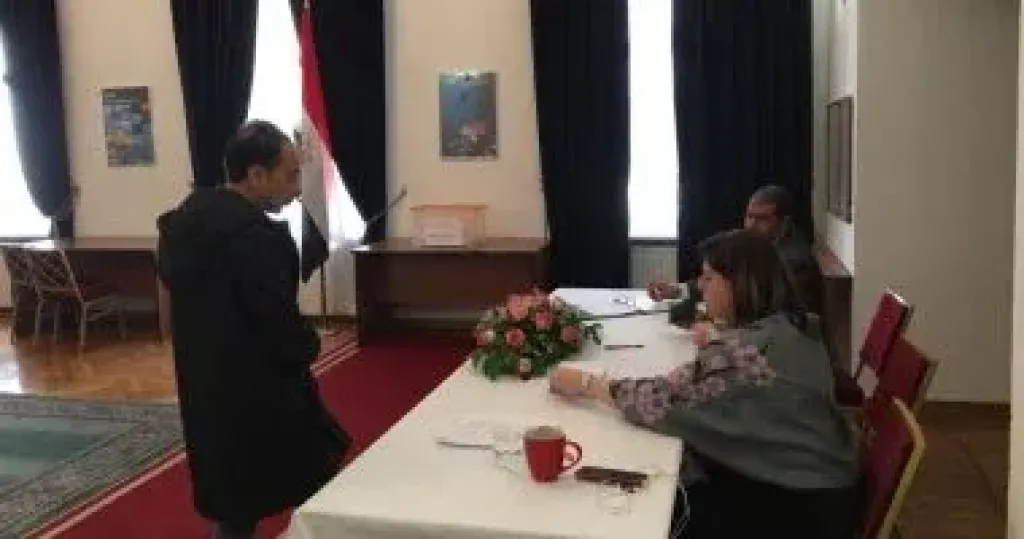 بدء تصويت المصريين فى الخارج بانتخابات مجلس النواب
