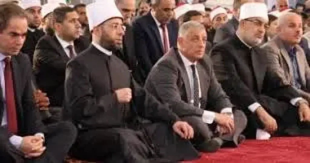 صلاه الجمعه من مسجد العارف بالله ابراهيم الدسوقى بكفر الشيخ