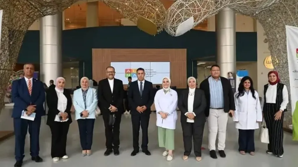 سفراء «مشواري» يزورون مستشفى الناس
