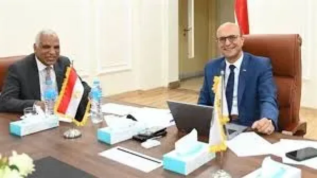 انطلاق الامتحانات فى جامعه أسيوط الاهليه