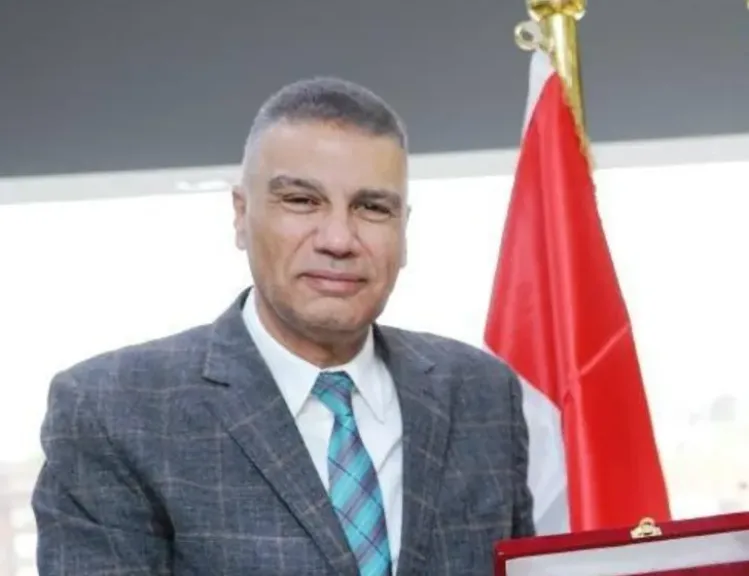 اللواء اسماعيل كمال محافظ اسوان