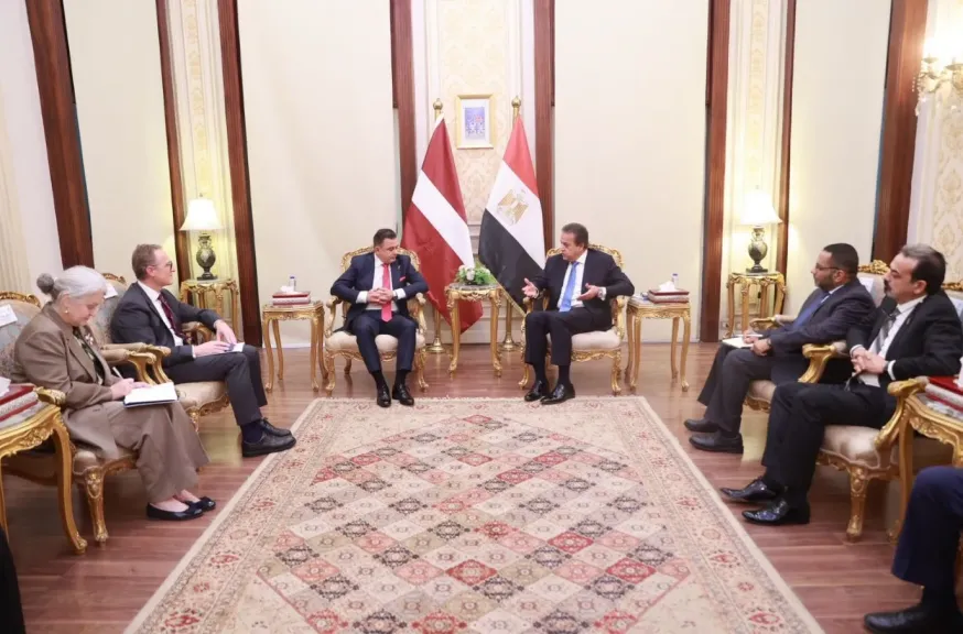 جانب من الاجتماع 