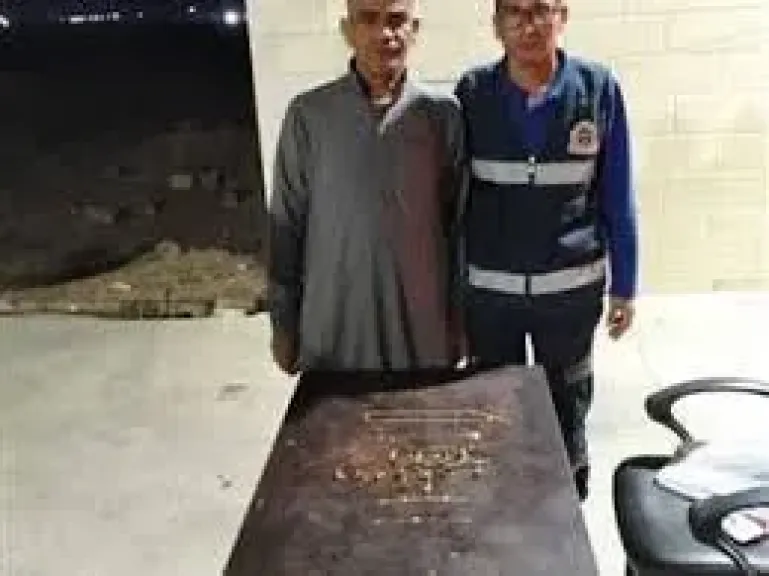 مسعف بالمنيا يعيد ذهبأ ب 750ألف جنيه عثر عليه فى حادث 