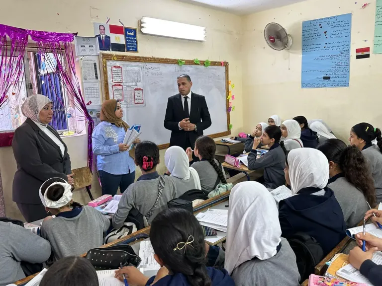 مدير تعليم الجيزة 