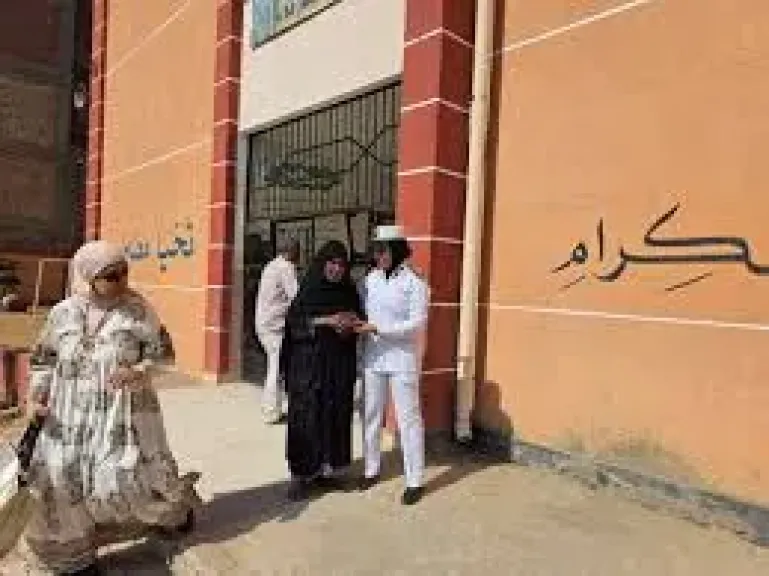 الشرطه المسائيه فى لجان الاقتراع بأسوان