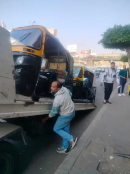 جانب من الحملات 