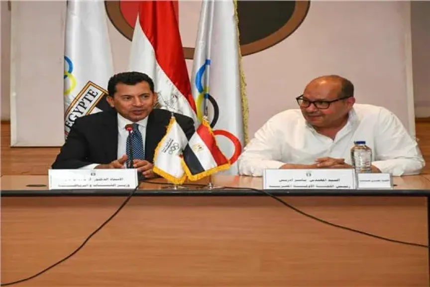 وزير الرياضة ورئيس اللجنة الأولمبية المصرية