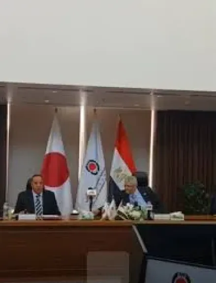 رئيس الجامعه ونقيب الصحفين بالاسكندريه