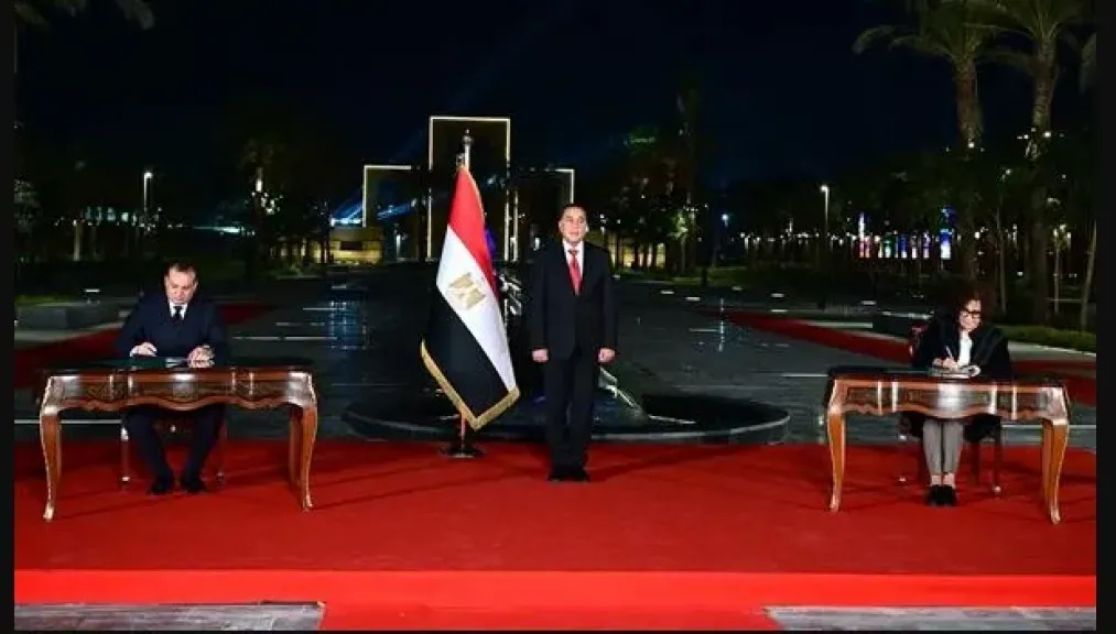 رئيس الوزراء يشهد توقيع مذكرة التفاهم
