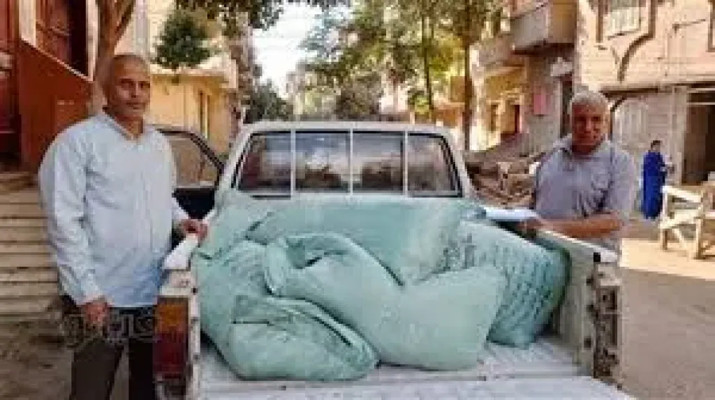 ضبط أطنان دقيق مدعم فى الجيزه