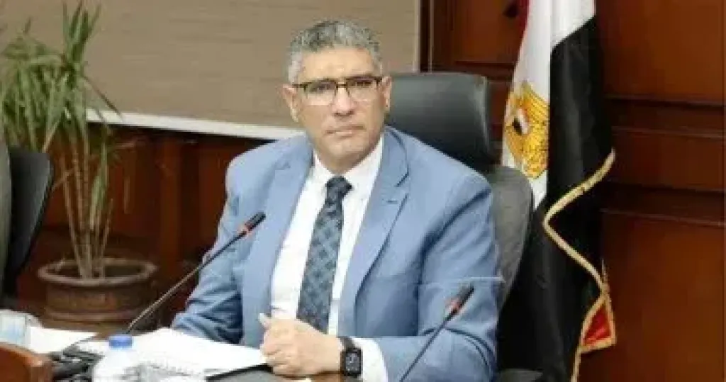 محافظ الجيزة 