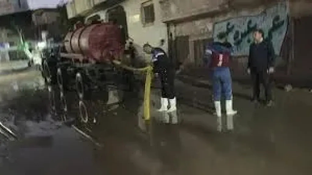 مياه الأمطار 