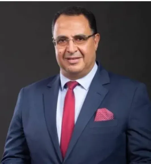  الاعلامي أشرف محمود 