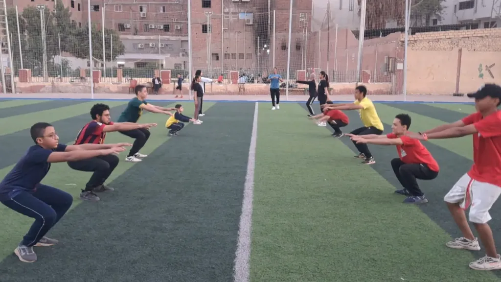 اللعيبه اثناء التدريب 
