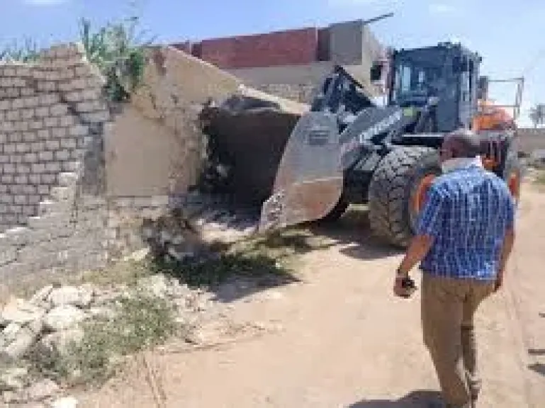 جانب من أعمال الازاله