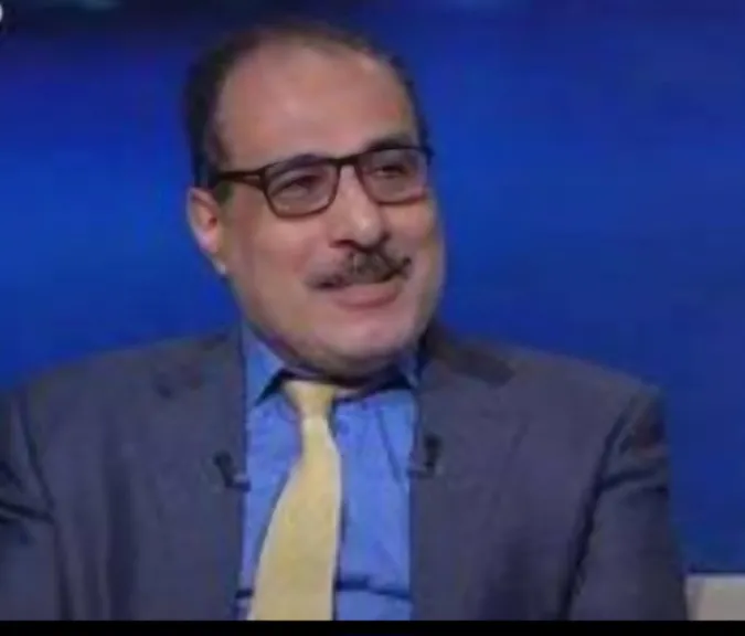 الدكتور أحمد الشناوي خبير الطاقة الجديده المتجددة