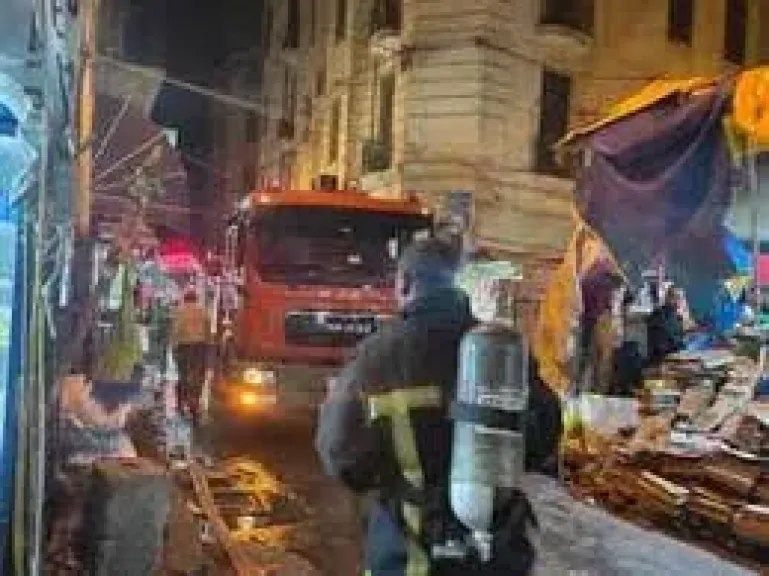 حريق بممر بميدان التحرير
