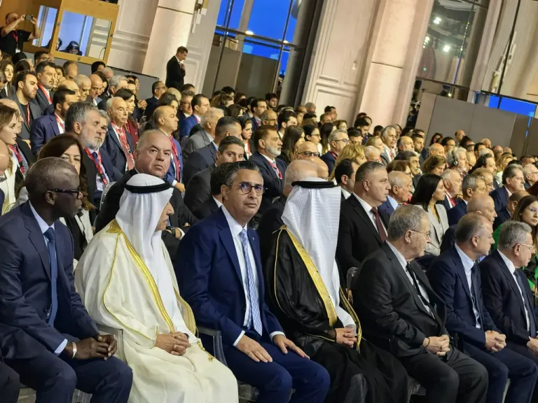 مؤتمر ”بيروت وان”