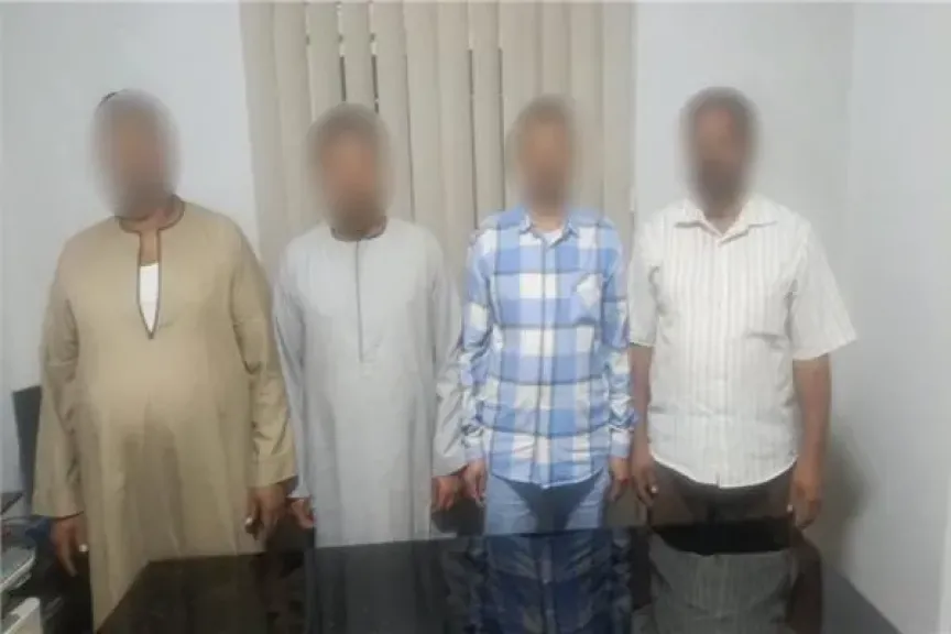 المتهمين