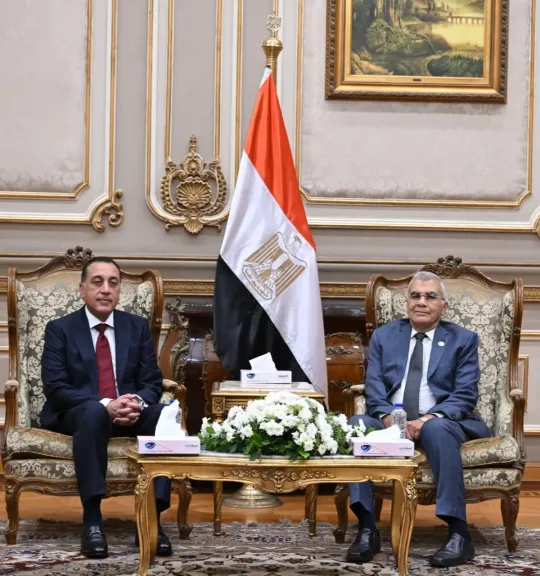 رئيس الوزراء ورئيس مجلس الشيوخ
