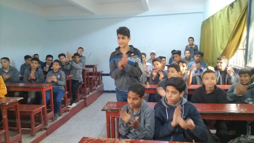 طلاب المدارس 