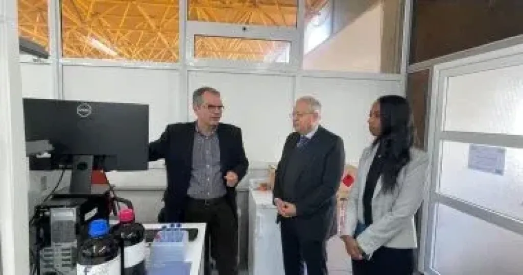 جانب من الزيارة