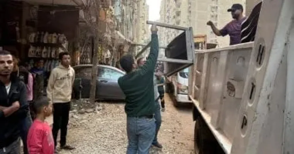 جانب من الحملات 
