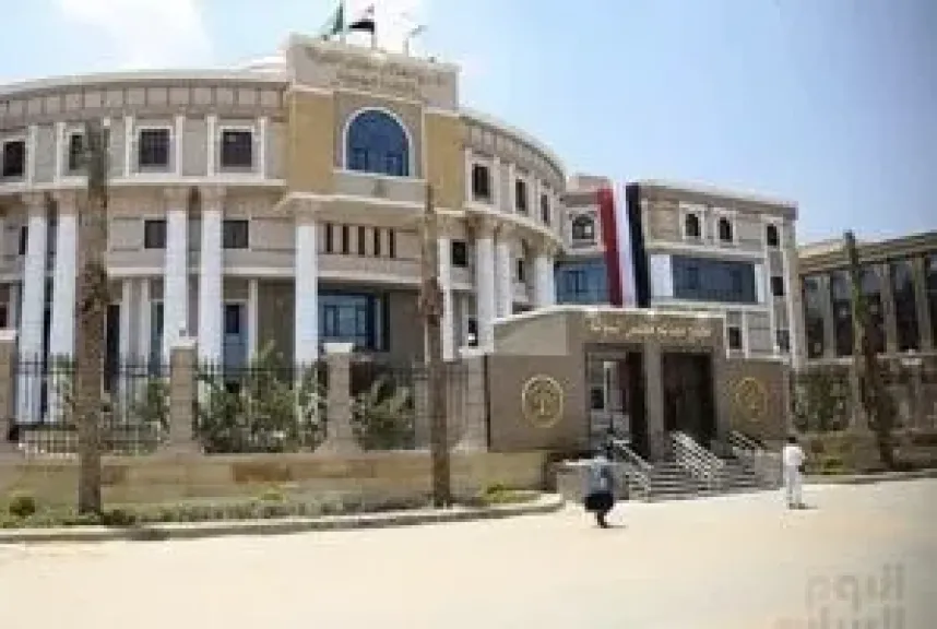 الإدارية العليا  