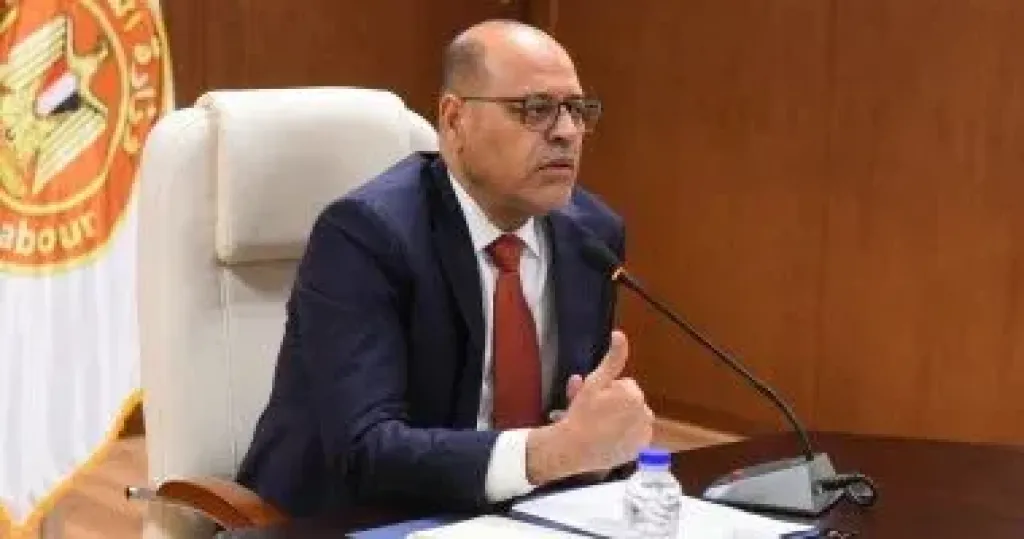 وزير العمل 