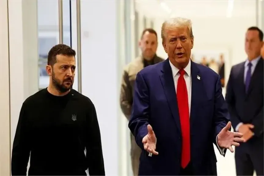 الرئيس الأمريكي دونالد ترامب ونظيره الأوكراني فلاديمير زيلينسكي