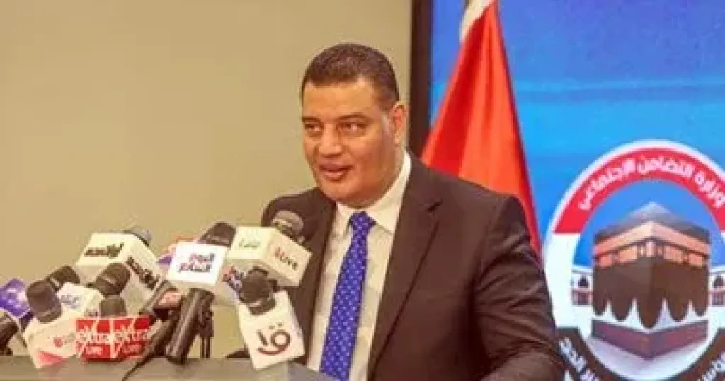 أيمن عبد الموجود الوكيل الدائم لوزارة التضامن الاجتماعى