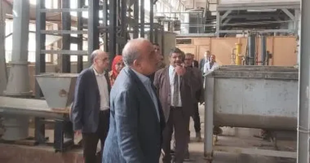 وزير الكهرباء
