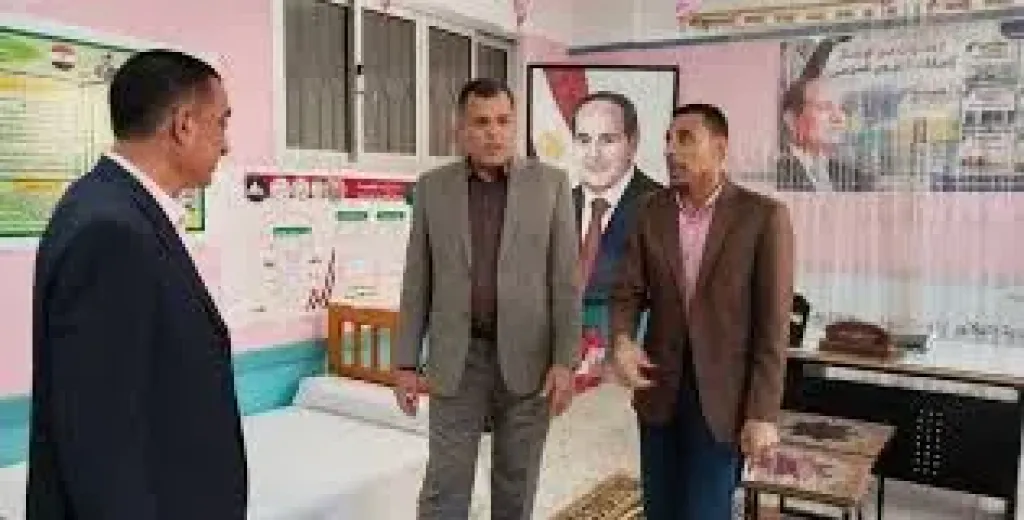 مدير تعليم دمياط يتفقد مدارس الزرقا لمتابعه انتظام الدراسه