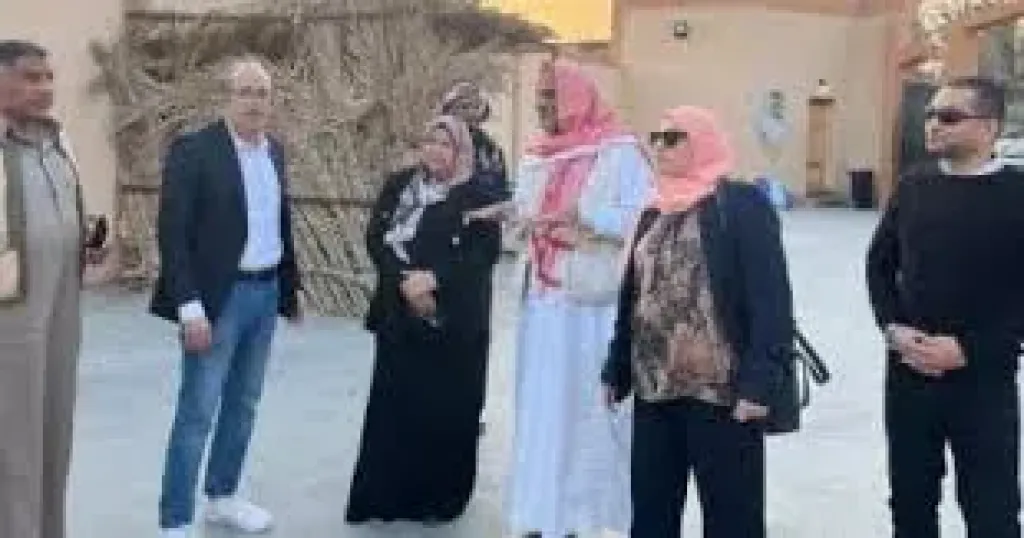 جانب من الزيارة