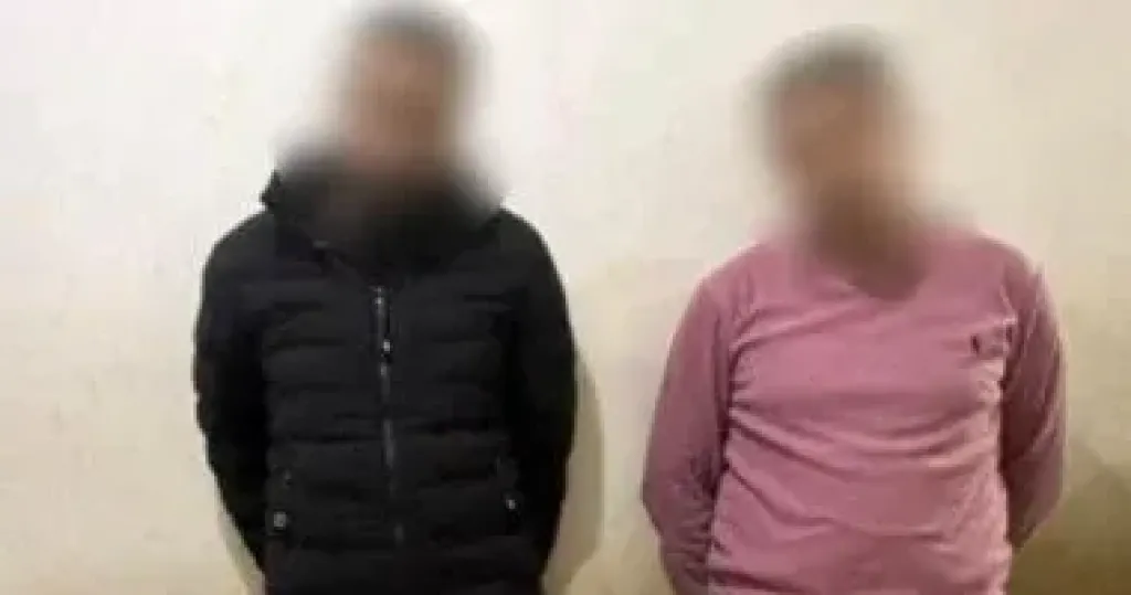 ضبط شخصين بـدمياط يجمعان بطاقات مواطنين لشراء الأصوات لصالح مرشح